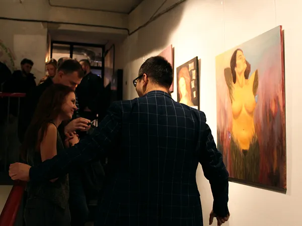 Зображення "Безрука Діва" від Дарʼя Бутряшкіна , розмір: 100х80 см, матеріали: Олія, полотно, медіум: Живопис, місто: Львів, серія: Страждання: глибина та плинність, ціна: $525 Фото 4 з 4.